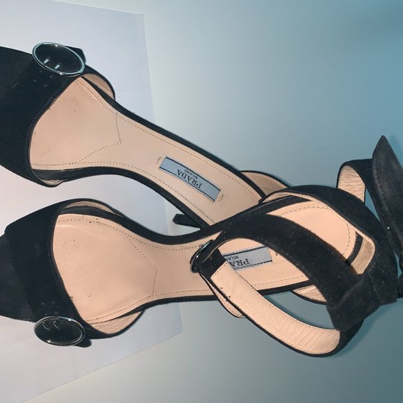Prada Black Suede sandal with ankle strap - Picture 2 of 14